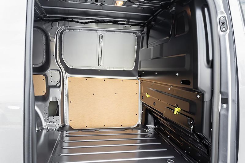 Citroën Jumpy (2026) 2,2 FG L2 BlueHDi 150k+kamera - fotka 5 z 19