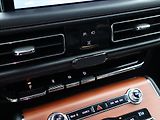 Lincoln Aviator 3,0 EvoBoost V6 AWD CZ - náhled 30