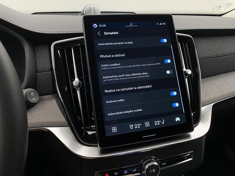 Volvo XC90 (2026) T8 AWD Plug-in BRIGHT ULTRA - fotka 63 z 76