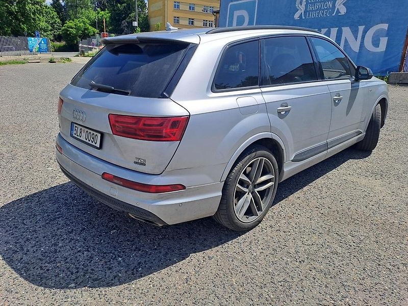 Audi Q7 (2017) - fotka 7 z 28