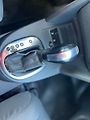 Volkswagen Touran 1.6TDi 77kW*WEBASTO*VÝHŘEV SED - náhled 26