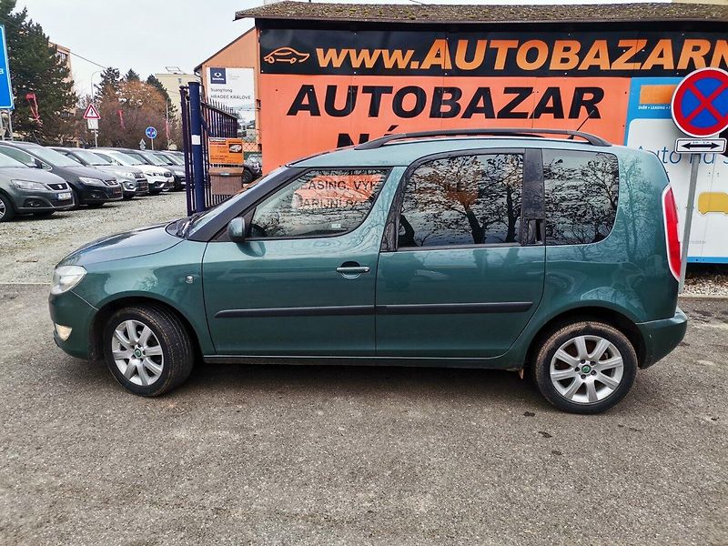 Škoda Roomster (2011) 1.2TSi 63kw Ambiente ČR - fotka 2 z 24