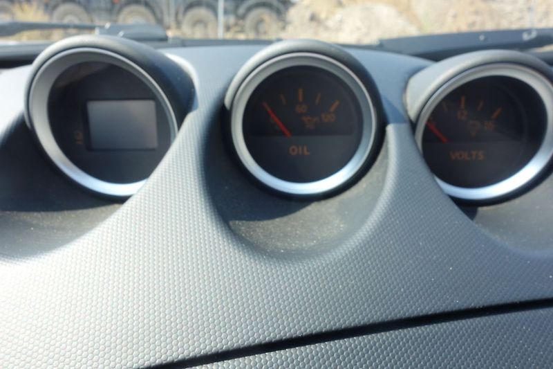 Nissan Ostatní 3,5i ČR ! NAJ.51000 km !!! - fotka 29 z 33