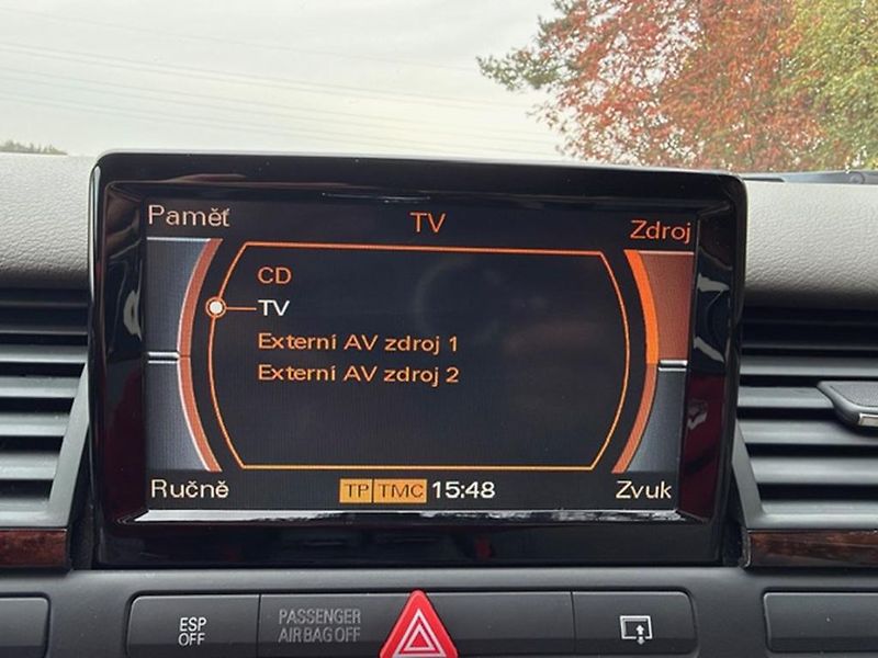 Audi A8 A8 L 4.2 FSI V8, quattro 257kW - fotka 40 z 47