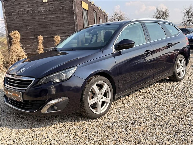 Peugeot 308 2,0 HDI 110kW PANORAMA - fotka 1 z 22