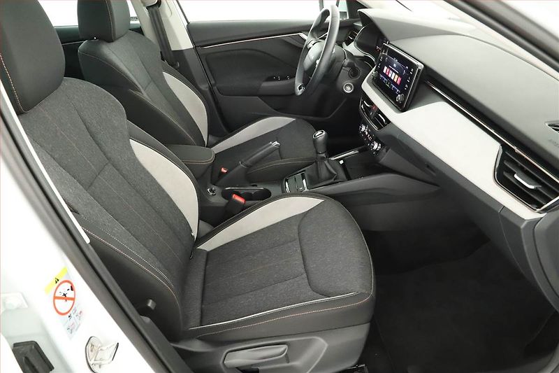 Škoda Scala (2025) 1.0 TSI, Top Selection, FullLe - fotka 7 z 14