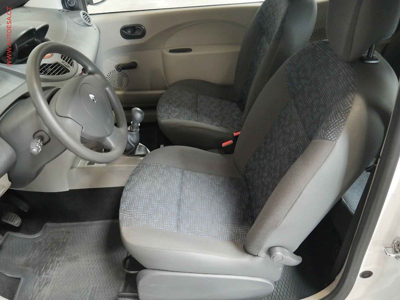 Renault Twingo (2011) 1.1i, 1.maj,ČR - fotka 9 z 14