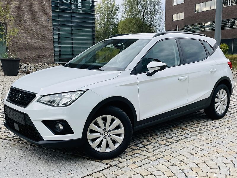 Seat Arona 1.0TSI 85KW 1.MAJITEL SENZORY  - fotka 3 z 43