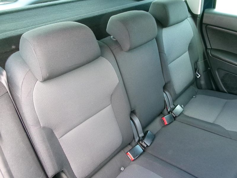 Škoda Yeti 2,0TDI KLIMA 81kW - fotka 15 z 26