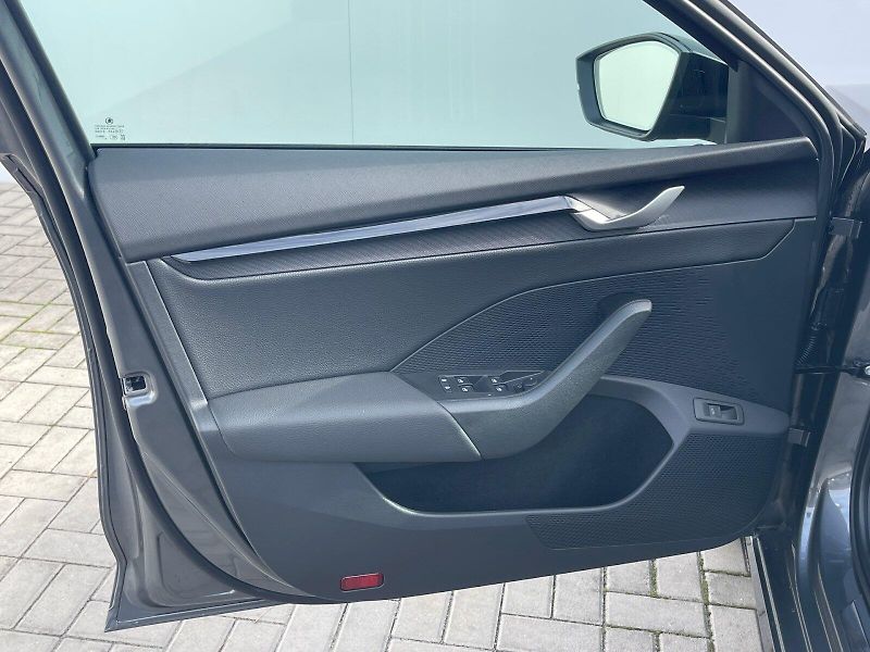 Škoda Octavia (2025) Combi 1,5 TSI m-HEV 110 kW DSG - fotka 25 z 30