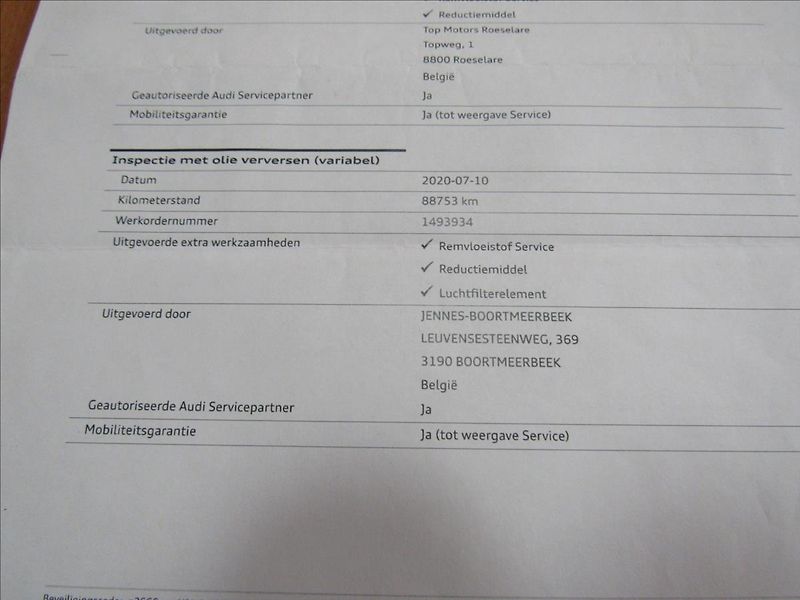 Audi A4 2,0 TDI 110kW Sedan - fotka 33 z 34