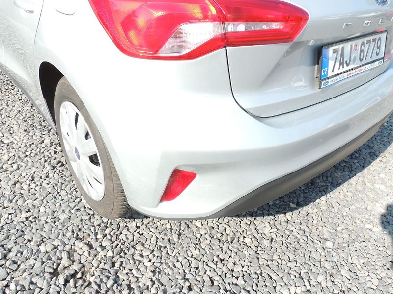 Ford Focus (2019) 1.0i,92kw,Trend,ČR,1maj. - fotka 12 z 50