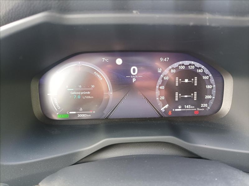 Toyota RAV4 2,5 Executive - fotka 17 z 21