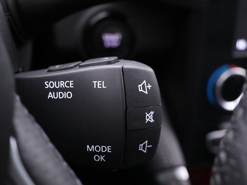 Renault Koleos 2,0 dCi 140kW Initale Paris 4x - fotka 22 z 34