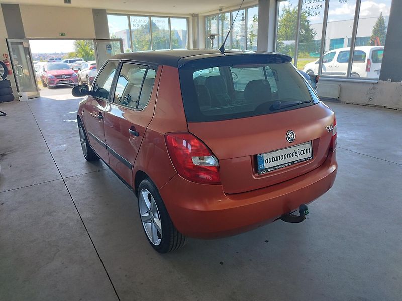 Škoda Fabia (2007) 1.244kW, TAŽ.ZAŘ. - fotka 4 z 26
