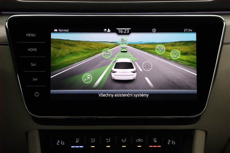 Škoda Superb (2023) Laurin&Klement 2.0 TDI - fotka 14 z 21