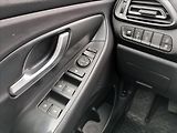 Hyundai i30 1,0 T-GDI Smart kombi - náhled 12