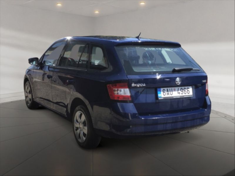 Škoda Fabia 1,0 TSI Ambition - fotka 4 z 10