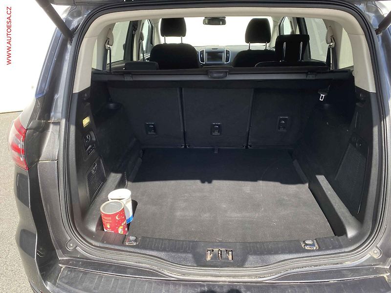 Ford S-MAX (2016) 2.0TDCI 4x4, ČR, servis.kniha - fotka 7 z 18