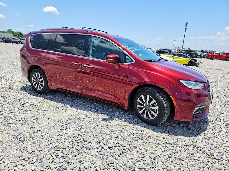 Chrysler Pacifica (2021) TOURING L  - fotka 2 z 12