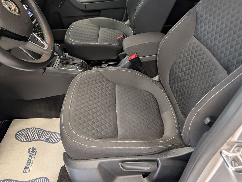 Škoda Yeti 1.4 TSI DRIVE 4x4 DSG - fotka 13 z 28