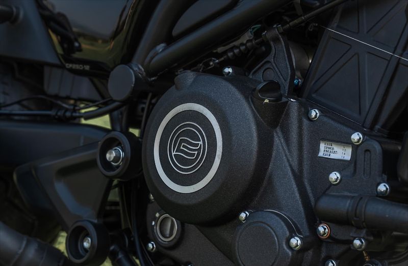 CFMOTO (2026) 250CL-C  E5+ - fotka 3 z 5