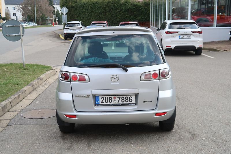 Mazda 2 (2004) 1,25i Comfort, 55 kW, ČR - fotka 6 z 30