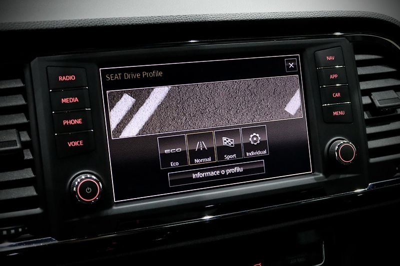 Seat Ateca 1.4 TSI 110 kW DSG Xcellence - fotka 48 z 50