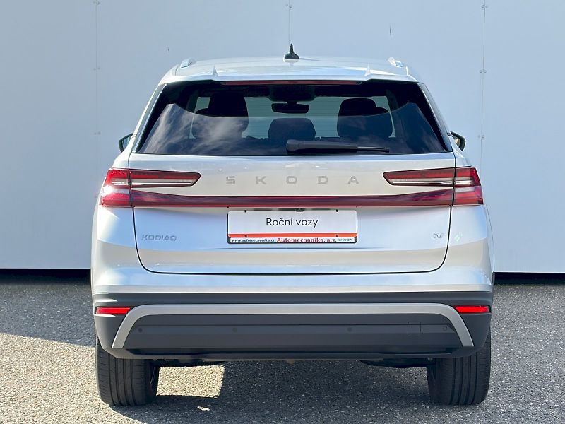 Škoda Kodiaq (2025) DSG 1.5 TSI / iV 150kW / EXCLU - fotka 11 z 35