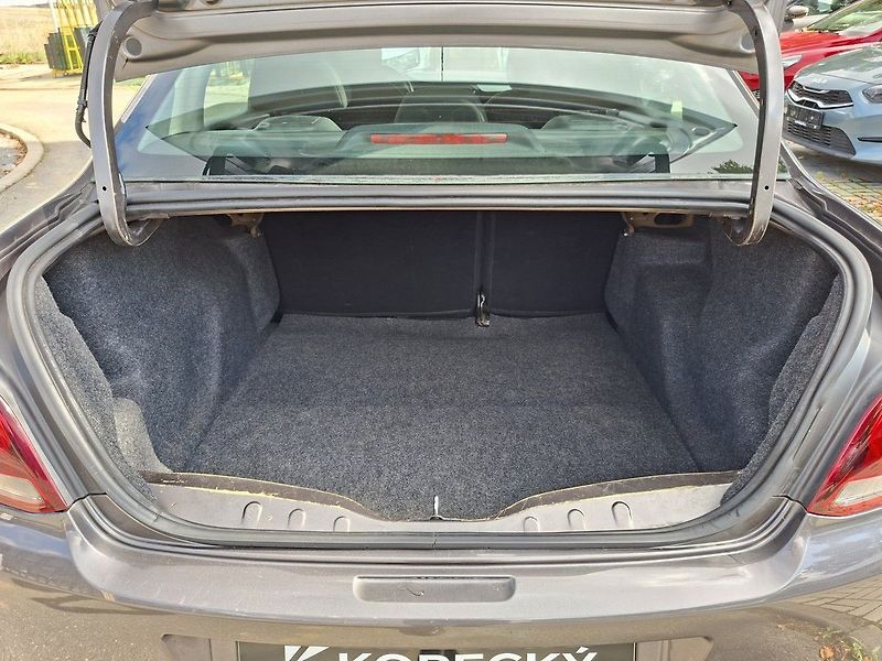 Peugeot 301 1,6 BHDi 100k M5 - fotka 5 z 25