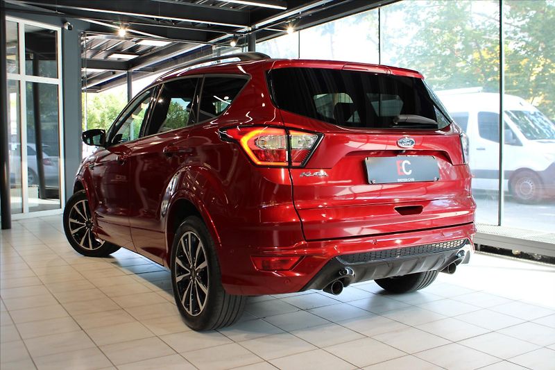 Ford Kuga TDCi AWD ST-Line - fotka 29 z 31