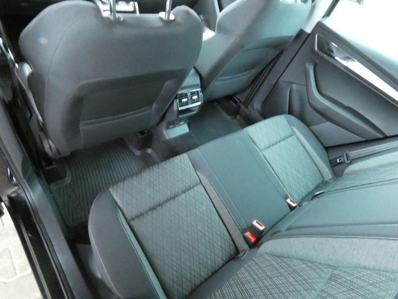 Škoda Karoq FL 4x4 Style 2.0 TDI /110kW 7s - fotka 23 z 28