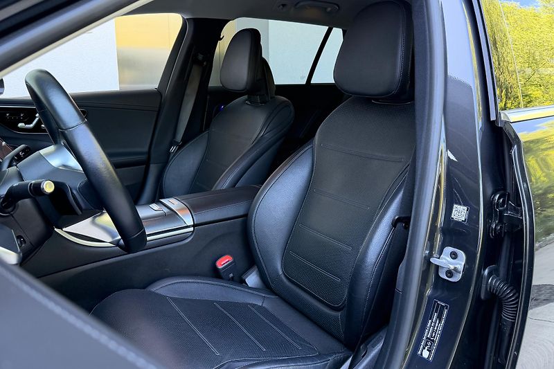Mercedes-Benz Třídy C (2023) C 220d 4Matic Allterrain - fotka 39 z 125