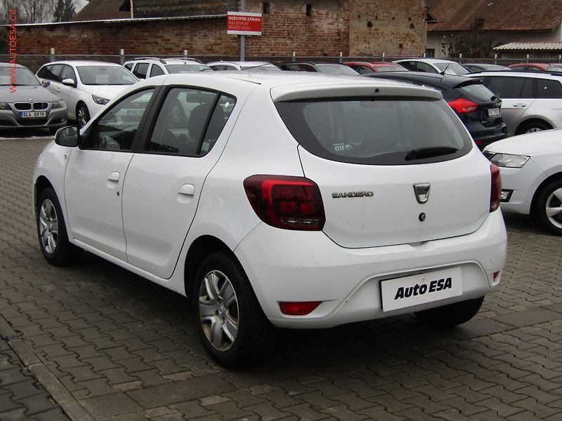 Dacia Sandero (2019) 1.0 SCe, ČR, AC, STK1/28 - fotka 6 z 13