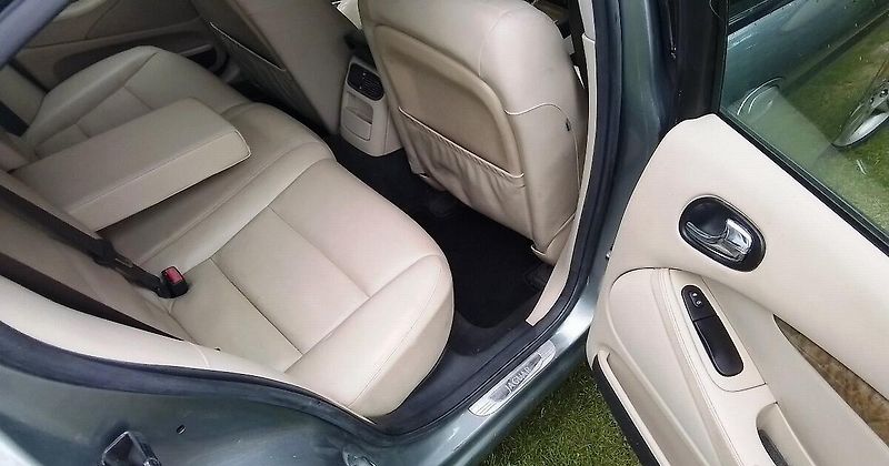 Jaguar S-Type R SUPERCHARGED - fotka 11 z 17