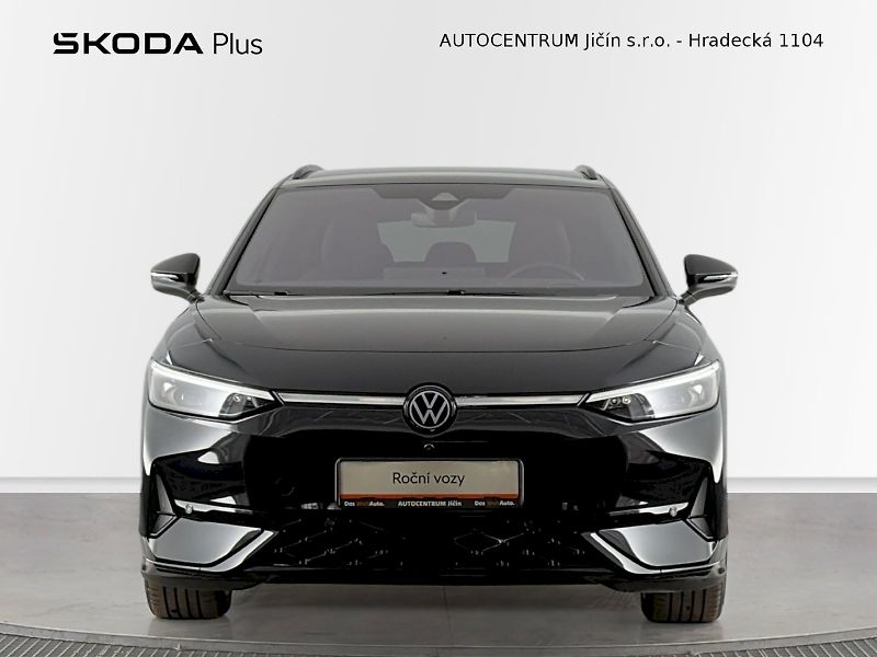 Volkswagen ID.7 Tourer (2025) GTX 250kW 4Motion, 91 kWh - fotka 4 z 48