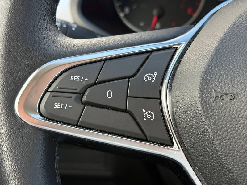Renault Captur (2022) 1.0 TCe 67 kW ZEN - fotka 17 z 22