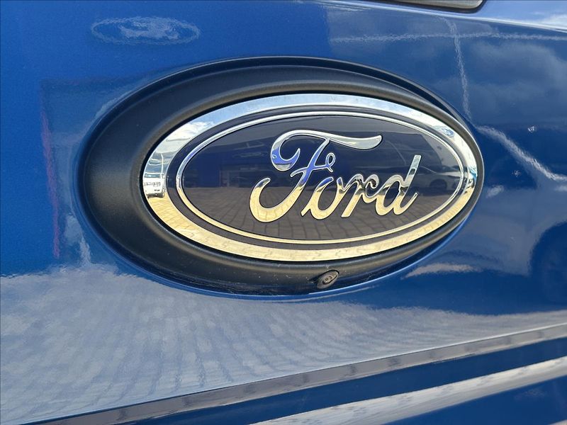 Ford Ranger 2,0 XLT 125kW DPH - fotka 12 z 36