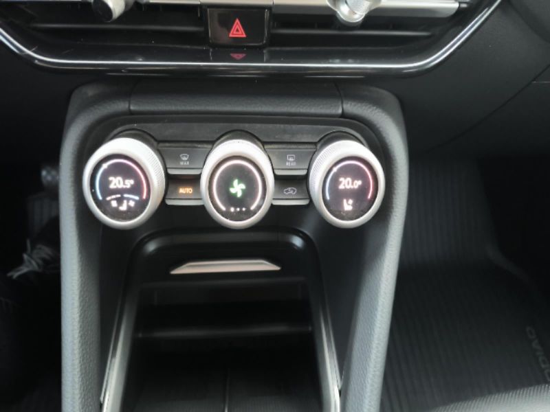 Škoda Kodiaq 2.0TDi 4X4 Selection Exclusive - fotka 14 z 26