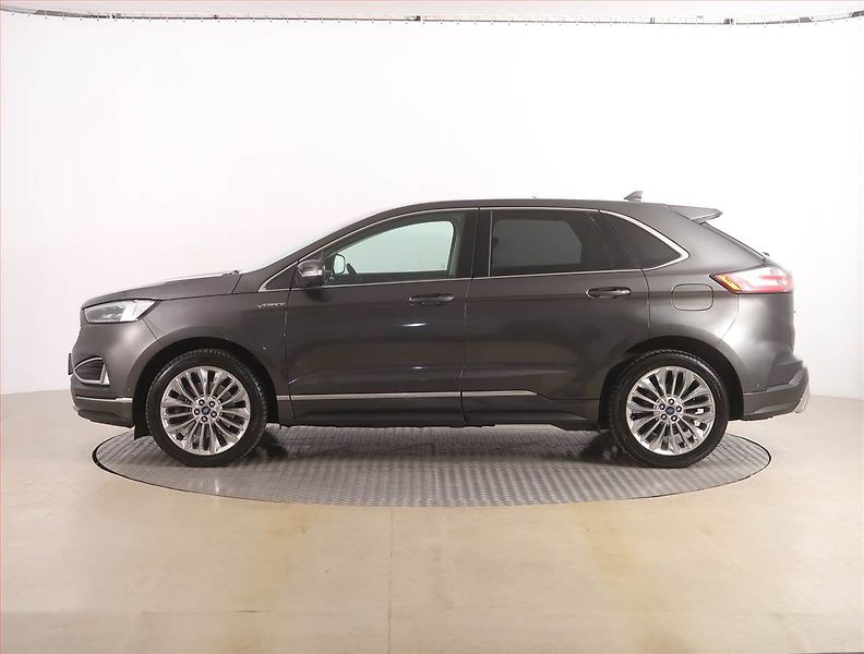 Ford Edge (2019) Vignale 2.0 EcoBlue BiTurbo - fotka 3 z 24