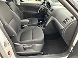 Škoda Yeti 2.0 TDI Experience - náhled 25