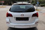 Opel Astra Opel Astra J Sports Tourer 1.7 - náhled 14