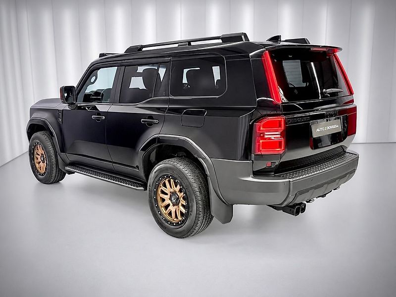 Toyota Land Cruiser 2.8L D-4D AWD J250 PRADO, PANO - fotka 4 z 31