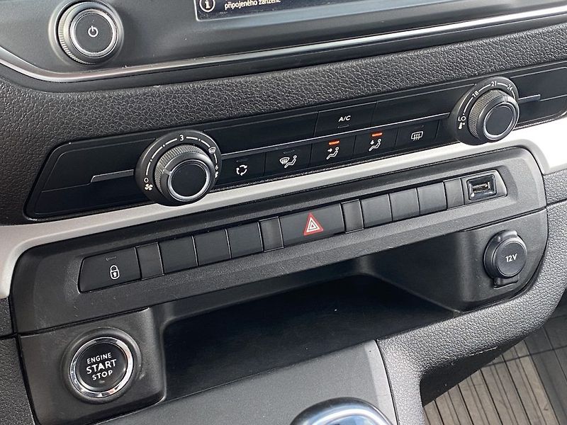 Toyota ProAce Verso 2.0D, ČR, Shuttle L1, tažné - fotka 21 z 28
