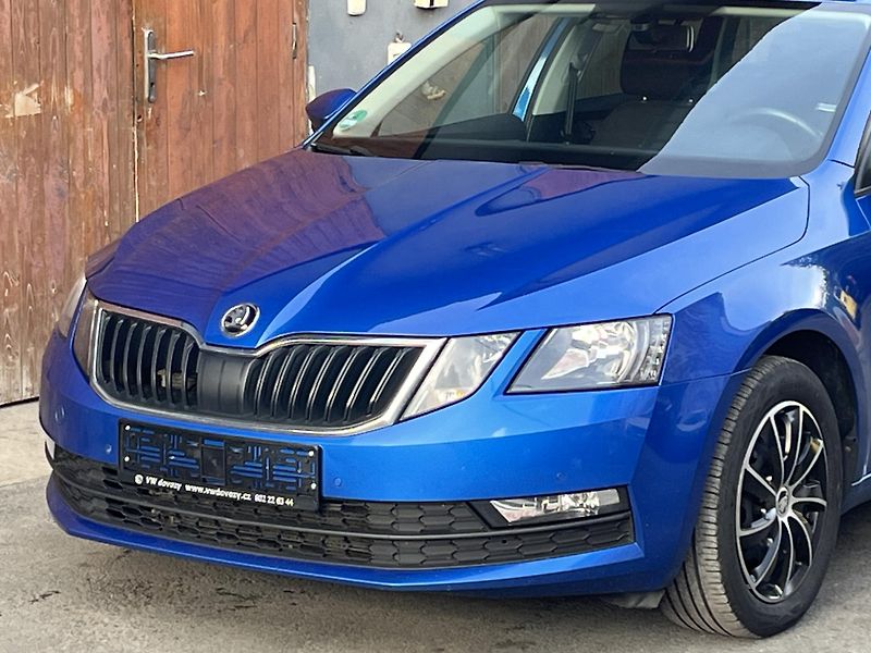 Škoda Octavia (2020) 2,0TDi DSG       - fotka 2 z 20