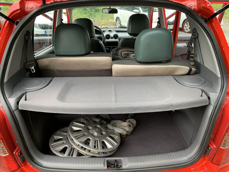 Hyundai Atos 1,1 i,ČR,1.MAJ - fotka 16 z 16