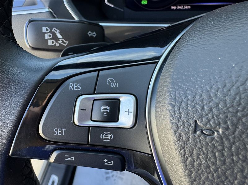 Volkswagen Tiguan Allspace 2,0 TDI DSG 4MOT HIGHLINE ČR - fotka 28 z 50