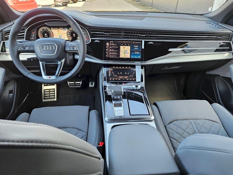 Audi Q8 (2025) SUV 50 TDI quattro - fotka 9 z 29