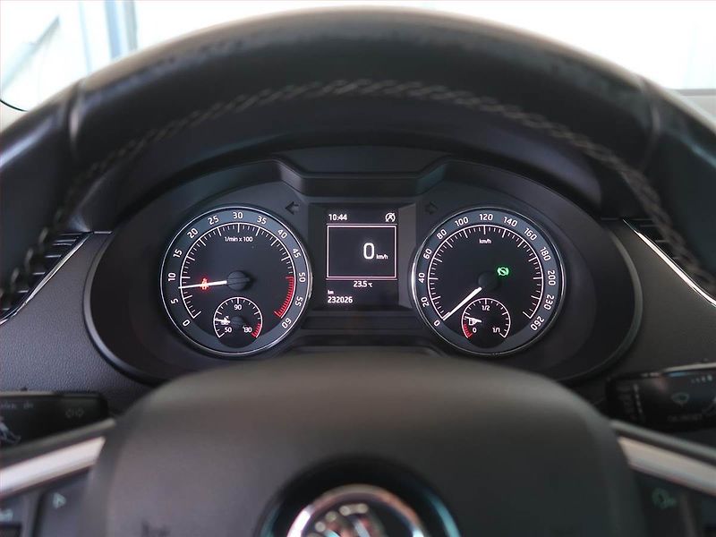Škoda Octavia (2015) Edition 2.0 TDI, Automat - fotka 11 z 16
