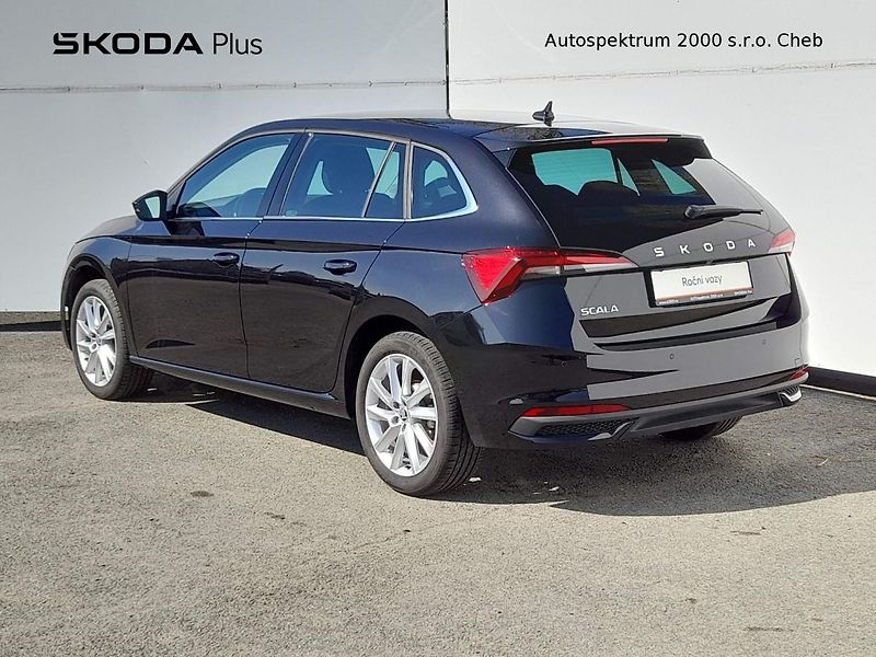 Škoda Scala Top Selection 1.0 TSI 85kW 6MP - fotka 7 z 20
